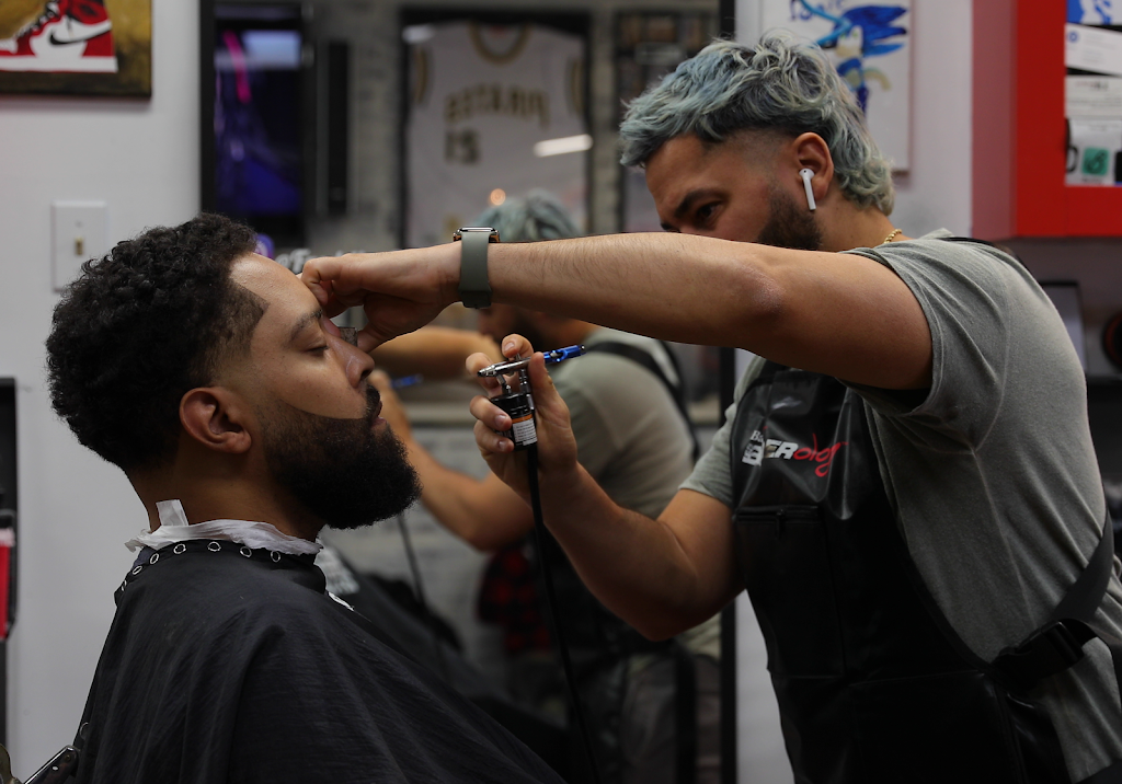 Big League Barber Shop | 7051 Kennedy Ave, Hammond, IN 46323, USA | Phone: (219) 513-9495