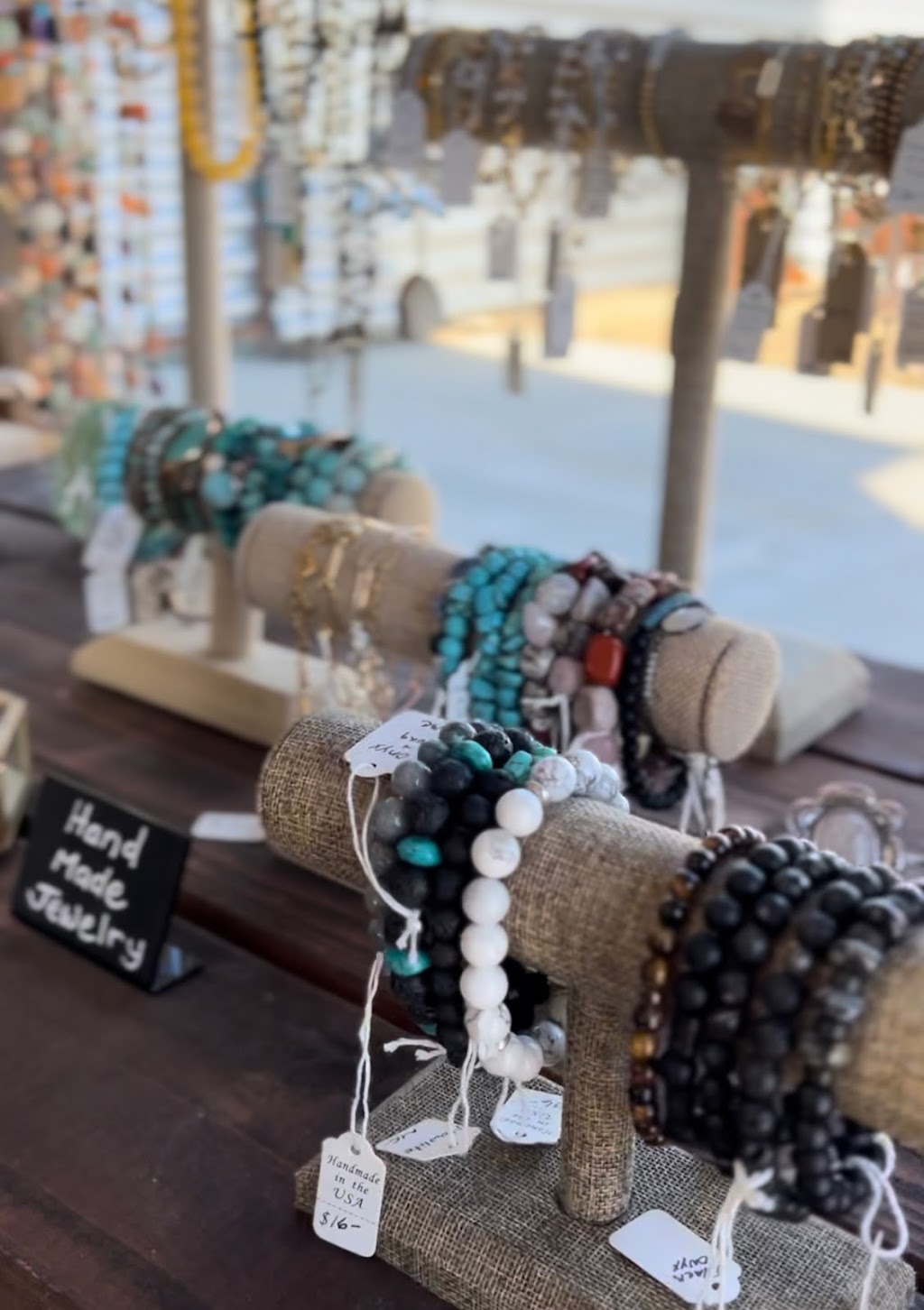 Dreamland Vintage | 49669 Senilis Ave, Morongo Valley, CA 92256, USA | Phone: (213) 447-7191