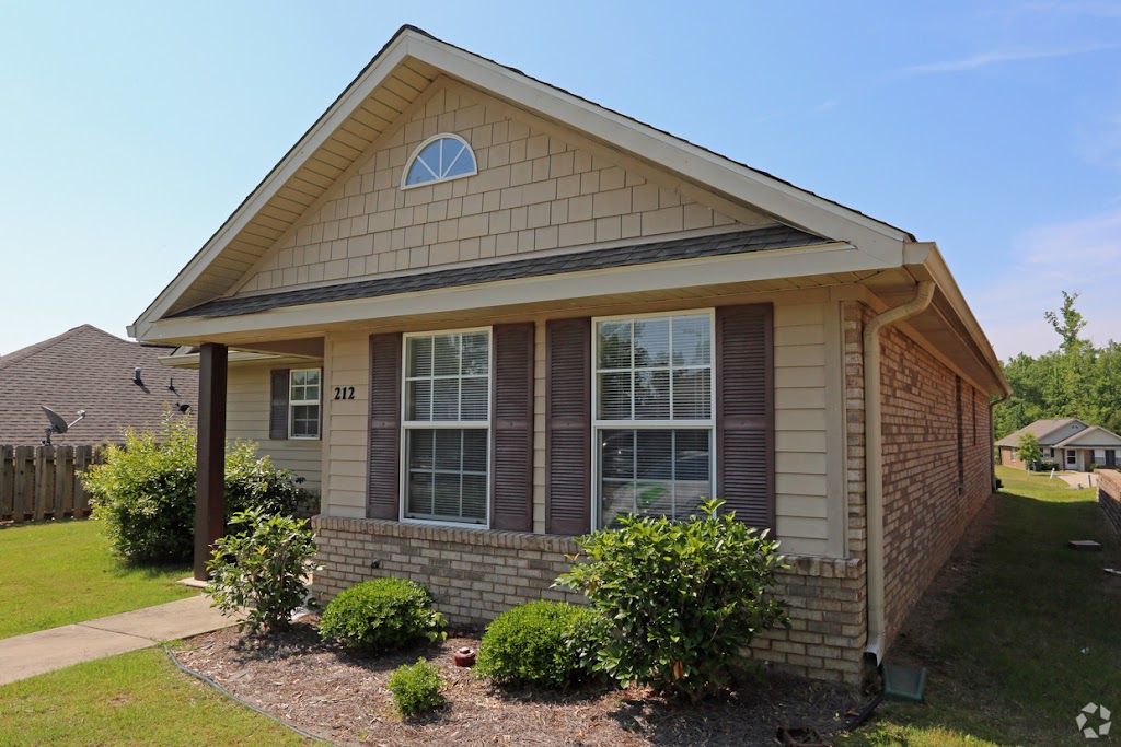 South Pointe | 203 Shiloh Creek Dr, Calera, AL 35040, USA | Phone: (205) 668-1196