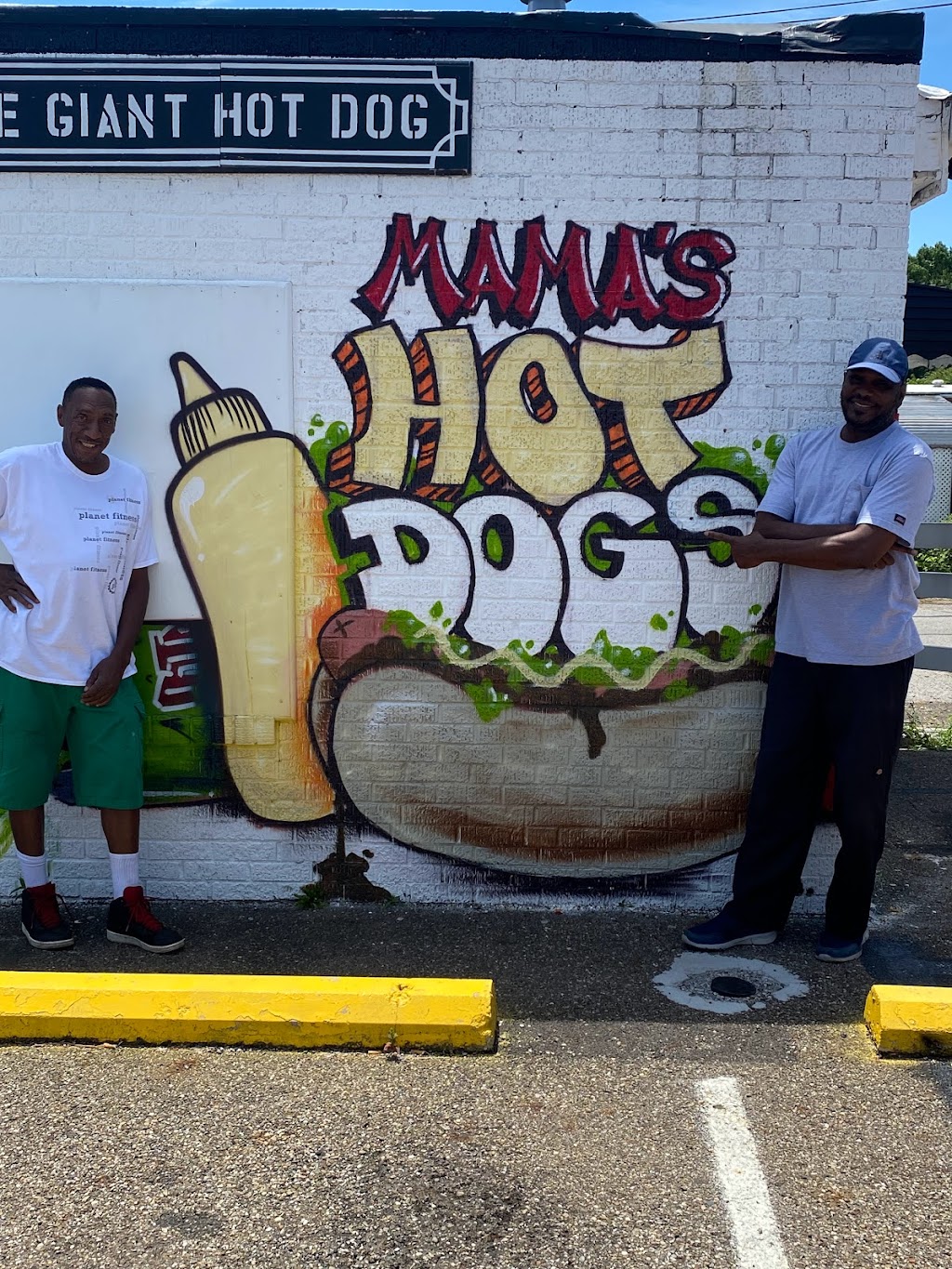 Mamas Hot Dogs | 886 Canton Rd, Akron, OH 44312, USA | Phone: (330) 784-3354