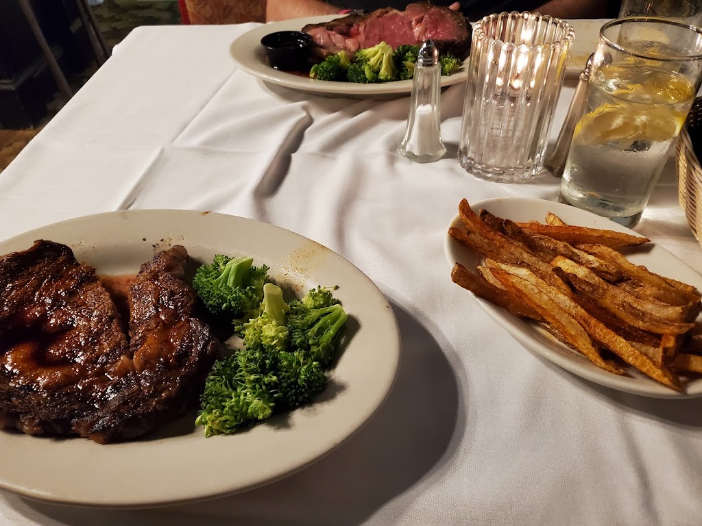 Kimbers Steakhouse | 230 W Main St, Gibsonville, NC 27249, USA | Phone: (336) 449-6411