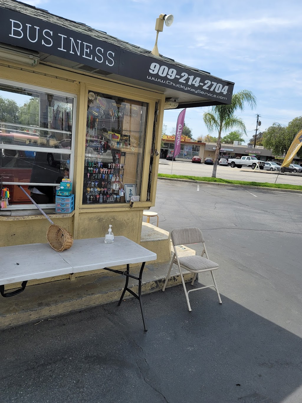 Pomona Locksmith 1672 Indian Hill Blvd, Pomona, CA 91767