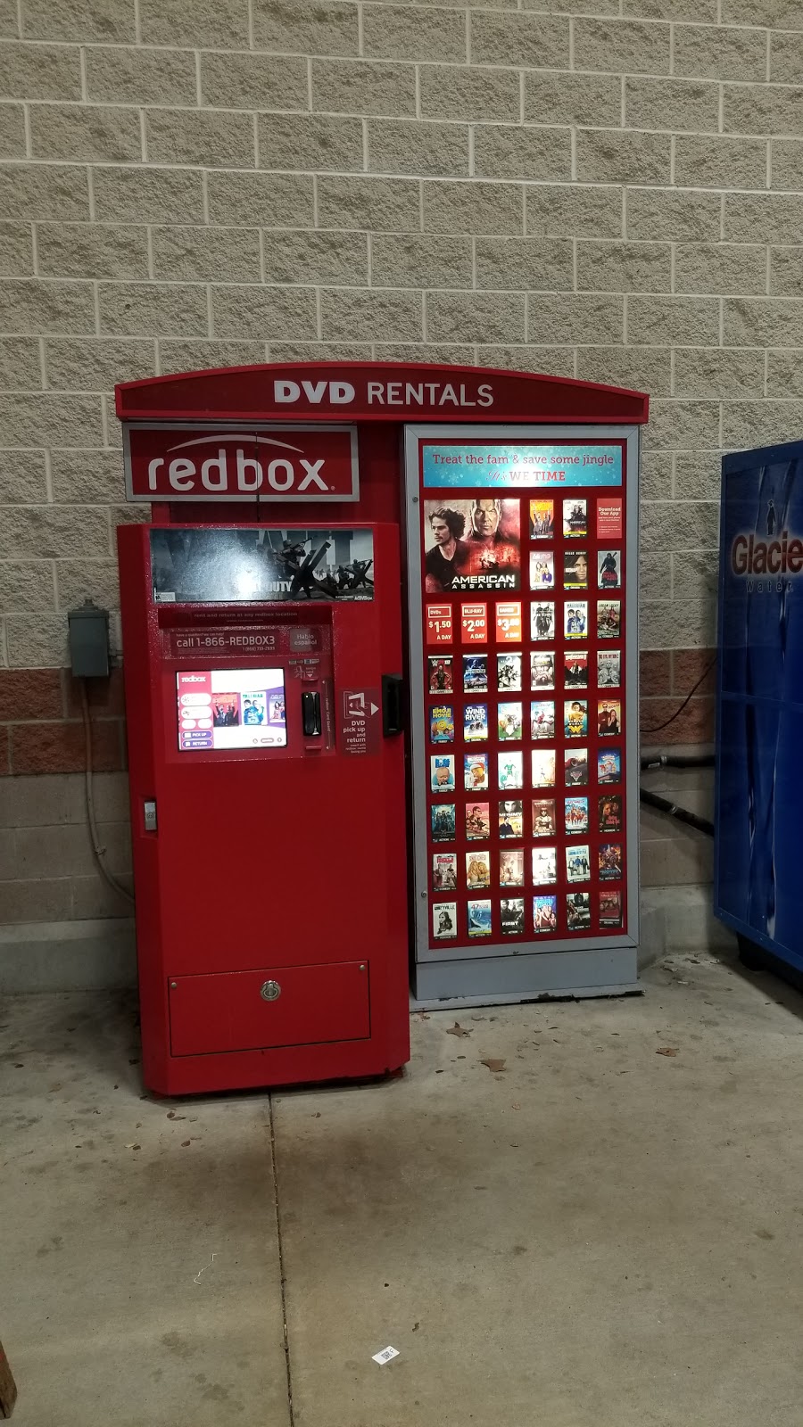 Redbox | 420 W Bandera Rd, Boerne, TX 78006, USA | Phone: (866) 733-2693