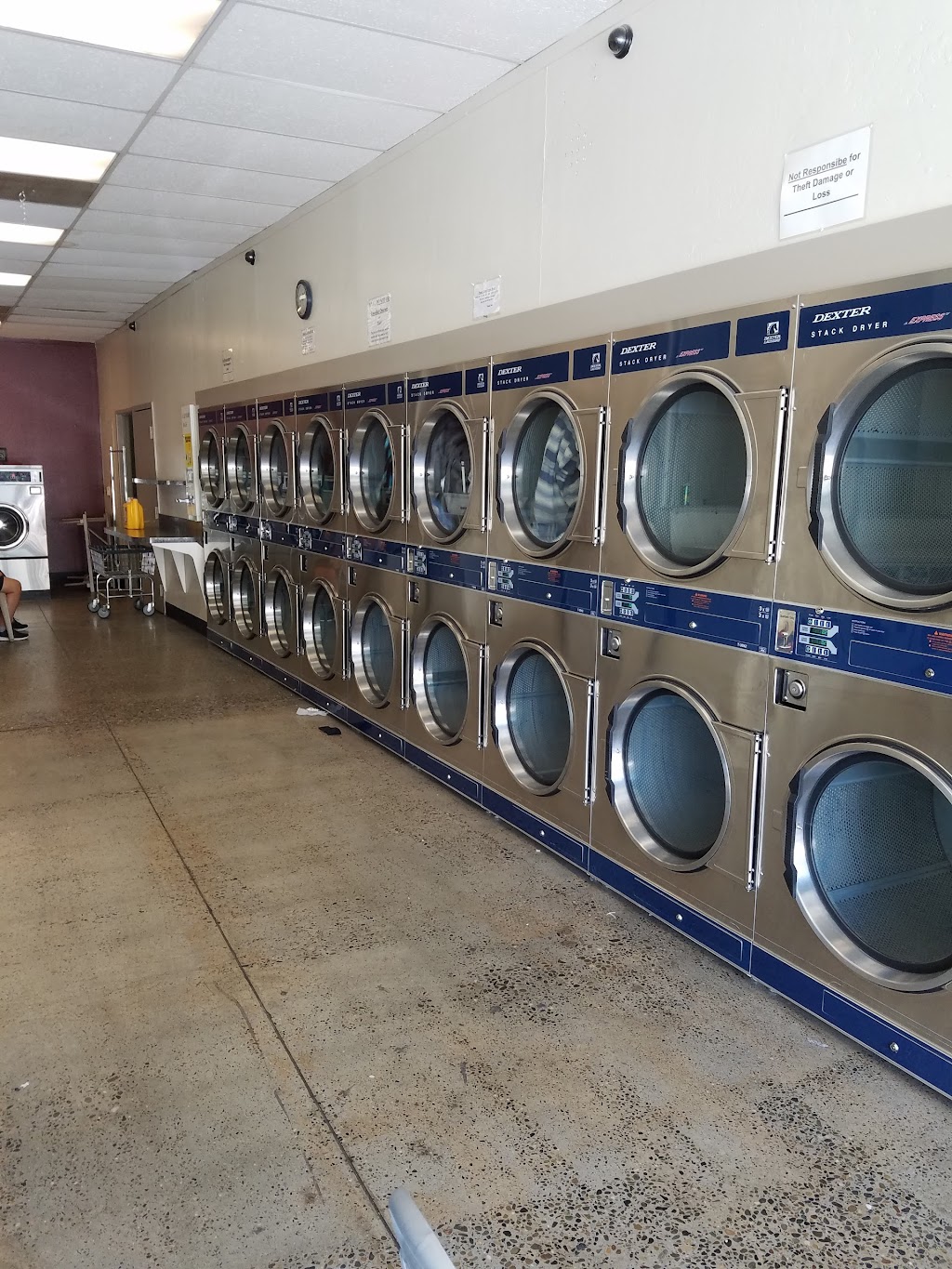 Lakewood Laundry | 1532 Lakewood Ave #7, Modesto, CA 95355, USA | Phone: (209) 521-1020