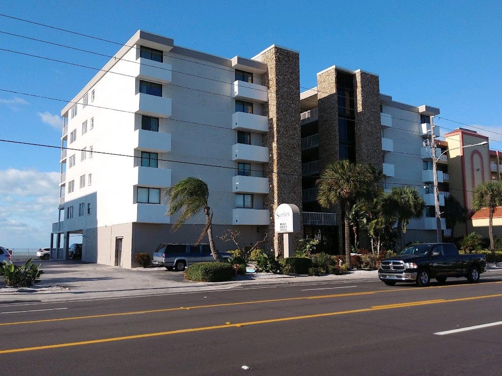 Seaview Vacations | 14700 Gulf Blvd, Madeira Beach, FL 33708, USA | Phone: (727) 392-3741