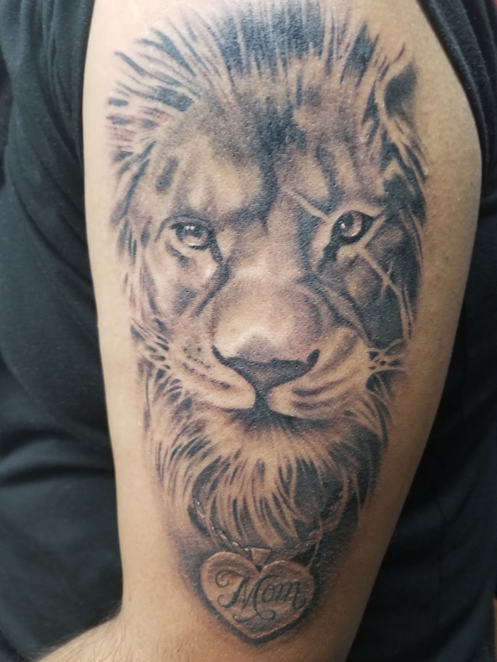 Cloud 9 Tattoos | 6321 Folsom Blvd, Sacramento, CA 95819, USA | Phone: (916) 549-8614