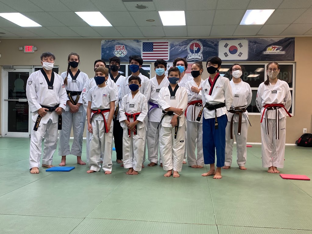 Team Taekwondo | 4005 NW 114th Ave #1, Miami, FL 33178, USA | Phone: (305) 418-8387