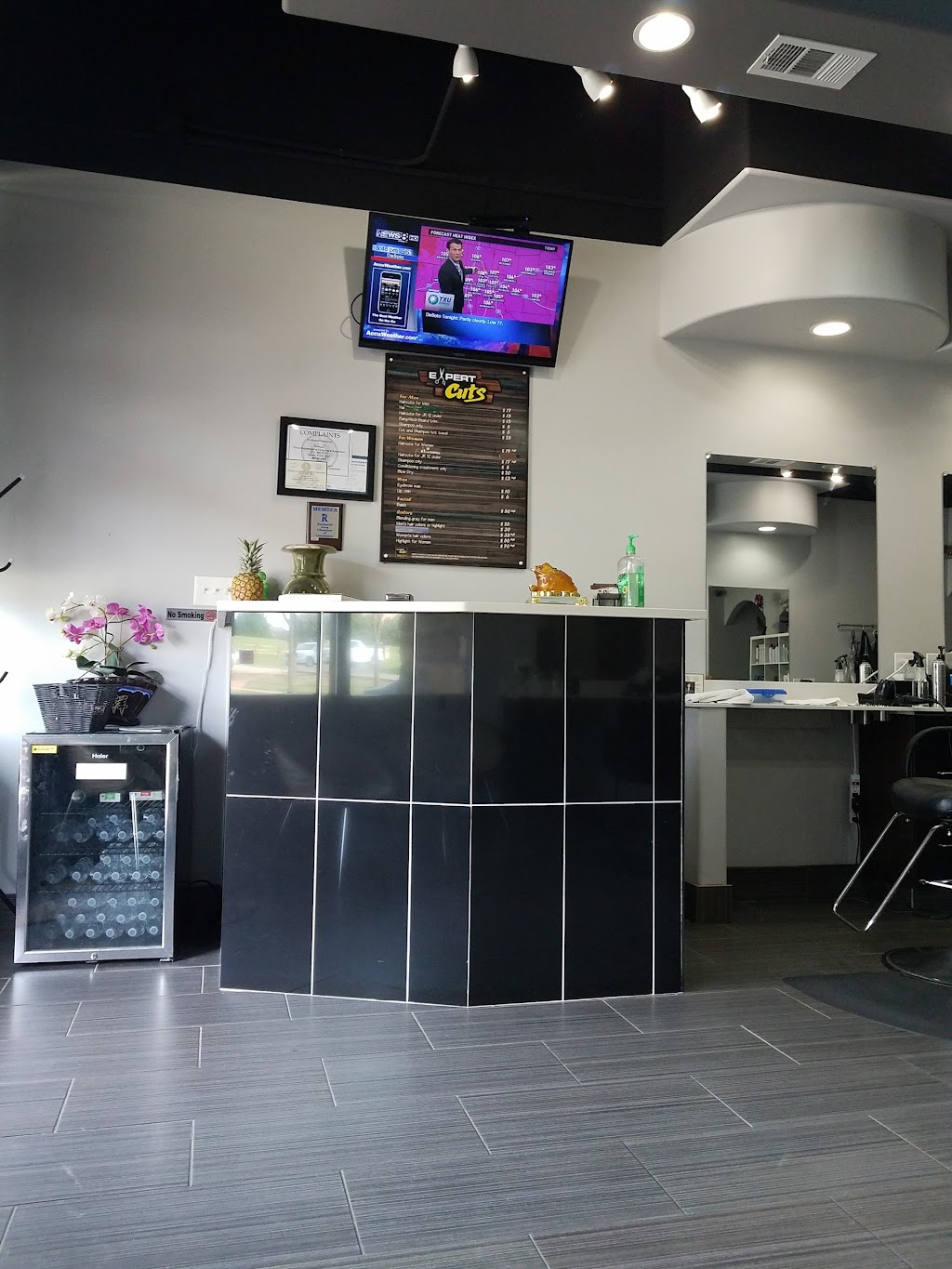 Expert Cuts | 3045 N Goliad St #107, Rockwall, TX 75087, USA | Phone: (469) 314-1888