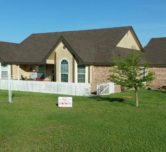 B & C Exteriors Inc. | 101 Scurlock St, Grandview, TX 76050, USA | Phone: (817) 866-4897