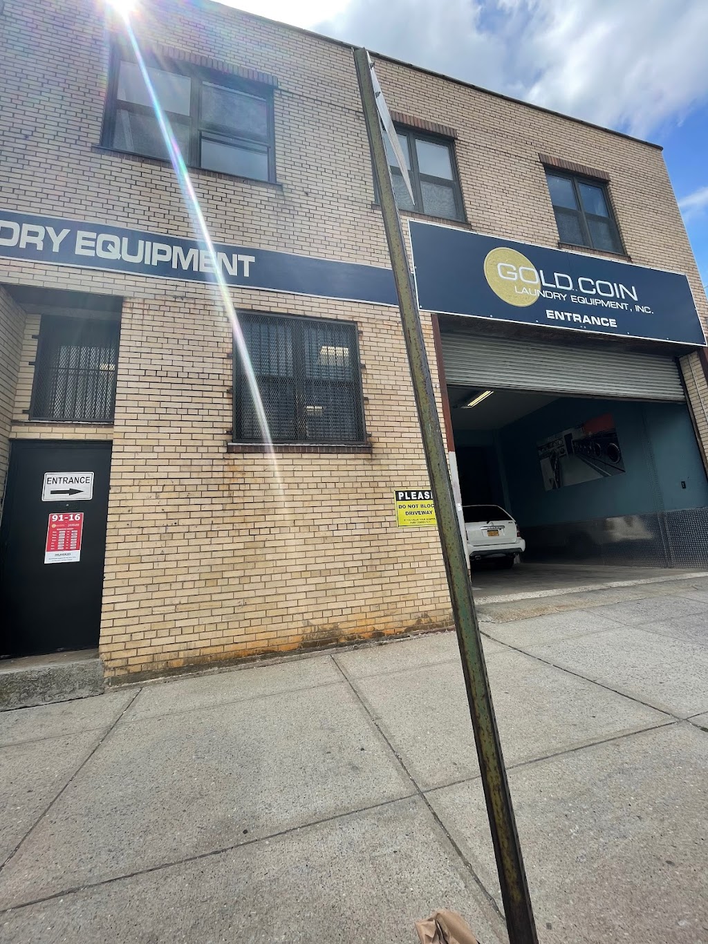 Gold Coin Laundry Equipment | 91-26 143rd St, Queens, NY 11435, USA | Phone: (718) 658-2646