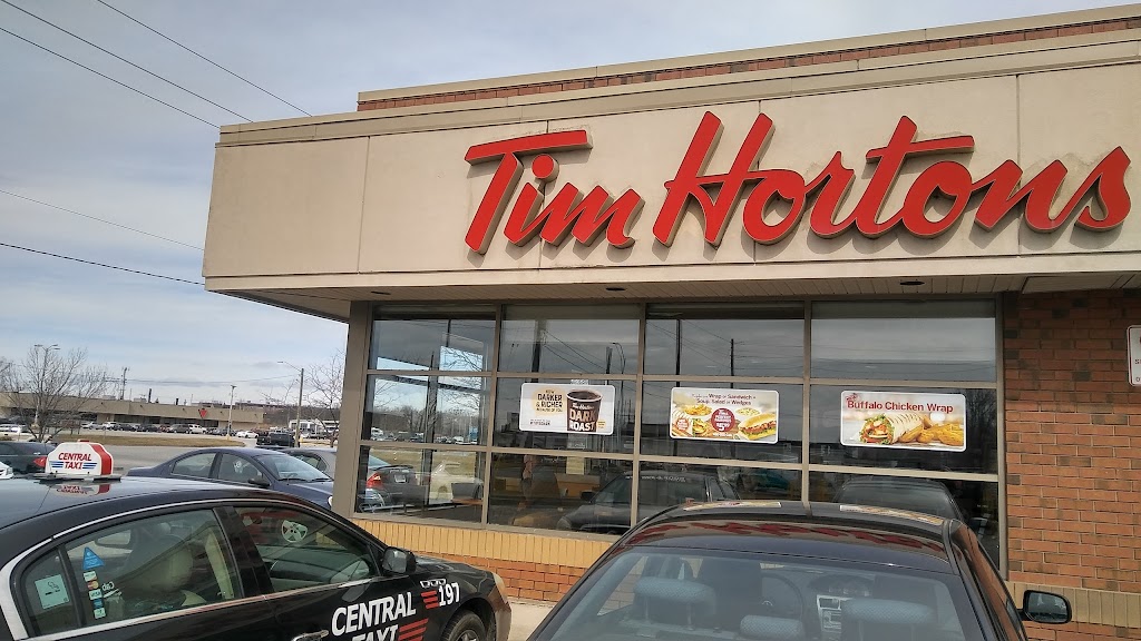 Tim Hortons | 990 E Main St, Welland, ON L3B 3Z3, Canada | Phone: (905) 788-1952