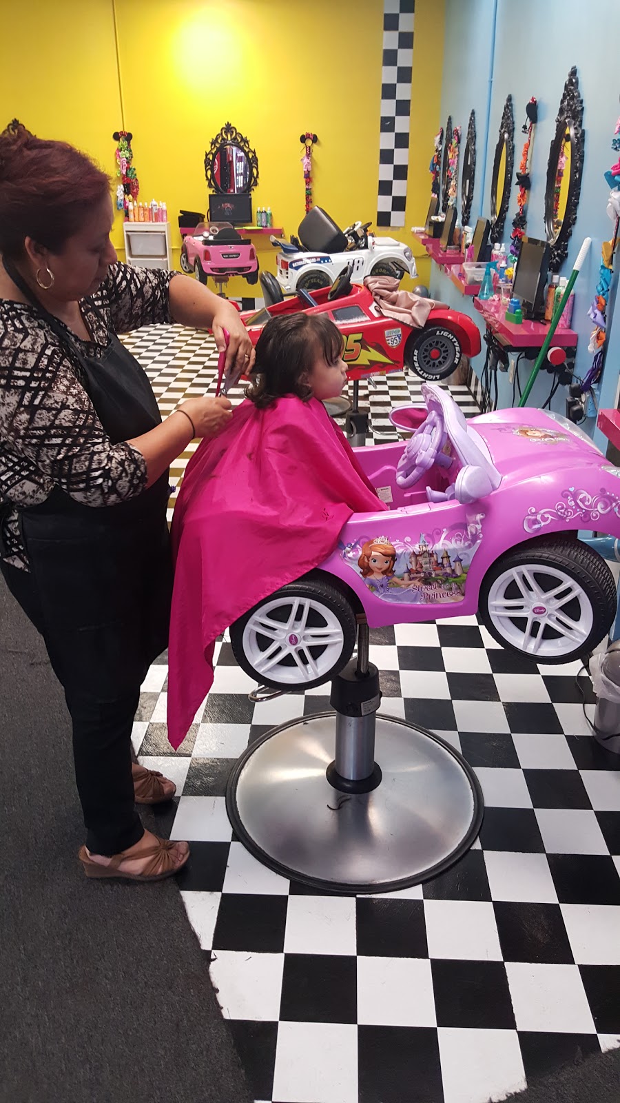 Pelitos Hair Salon For Kids & Adults | 11447 Imperial Hwy., Norwalk, CA 90650, USA | Phone: (562) 584-4220