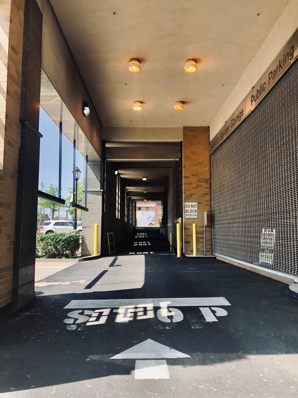 Sennott Square Parking Garage | 210 S Bouquet St, Pittsburgh, PA 15213 | Phone: (412) 624-4034