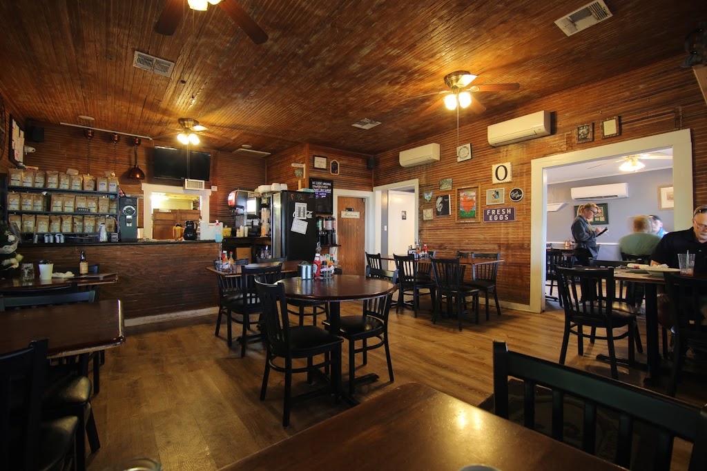 Abita Springs Cafe | 22132 Level St, Abita Springs, LA 70420, USA | Phone: (985) 400-5025