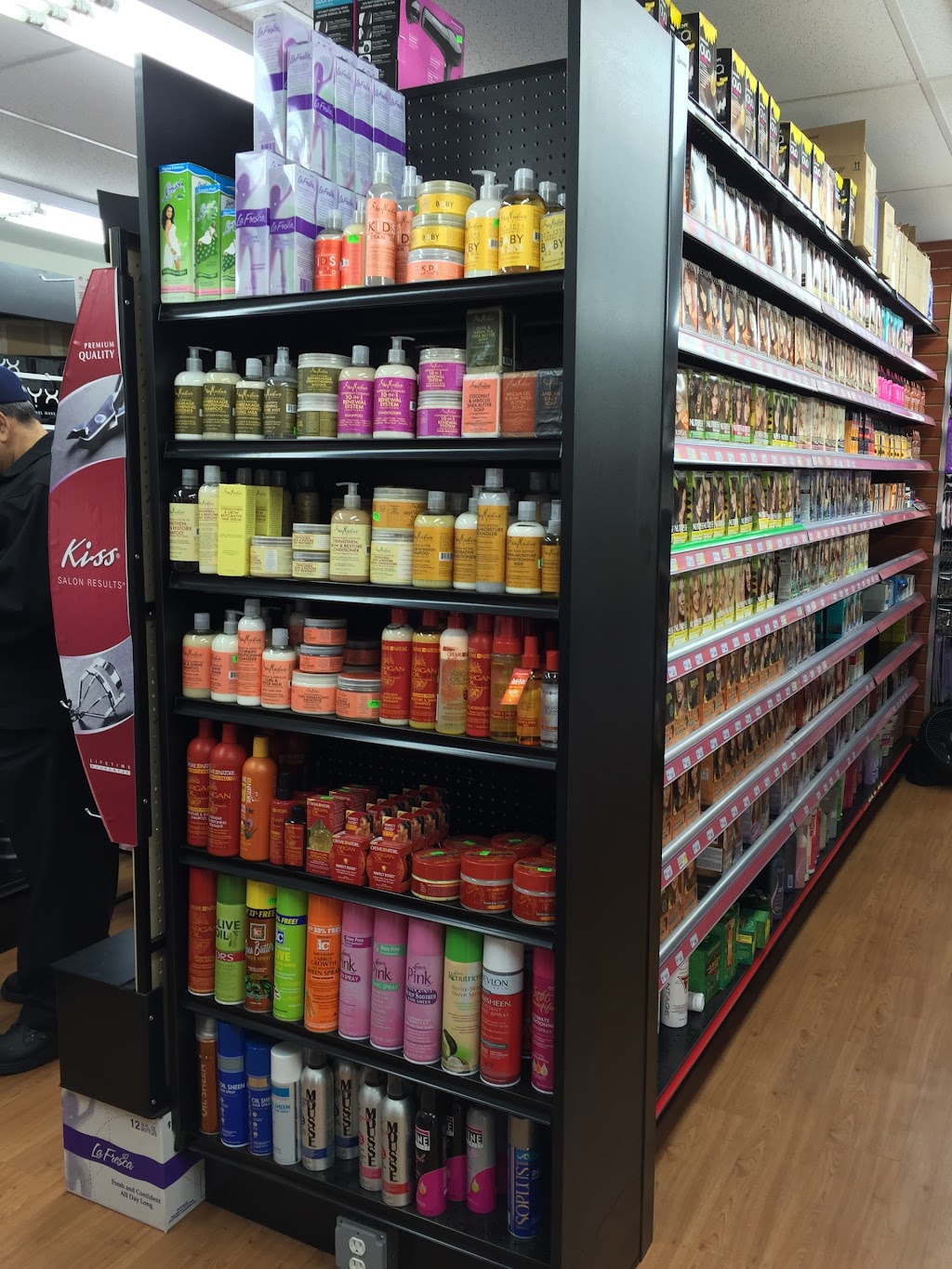 Venus Pharmacy and Beauty Supply | 972 Amsterdam Ave, New York, NY 10025, USA | Phone: (212) 666-4800