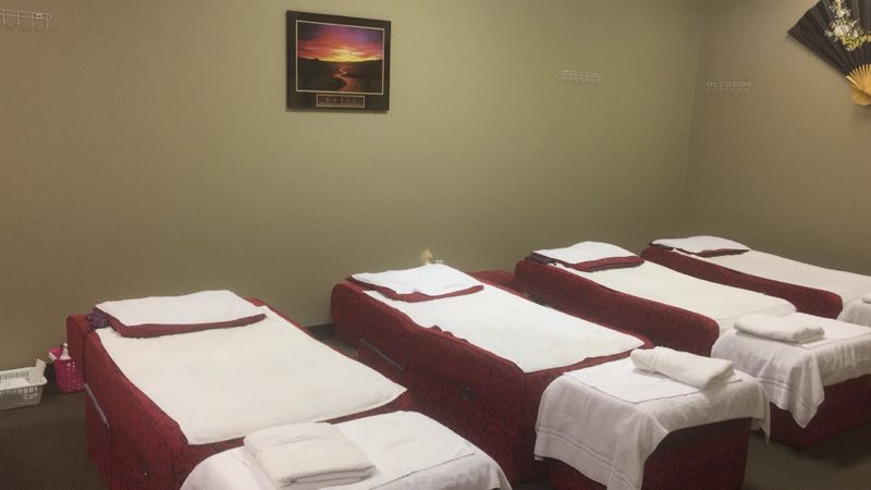 Relax Massage | 12329 N Rockwell Ave, Oklahoma City, OK 73142, USA | Phone: (405) 720-1551