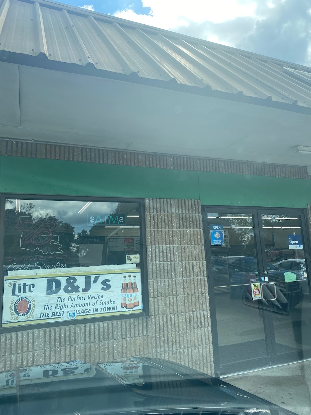 D & Js | 42341 Black Bayou Rd, Gonzales, LA 70737, USA | Phone: (225) 647-9626