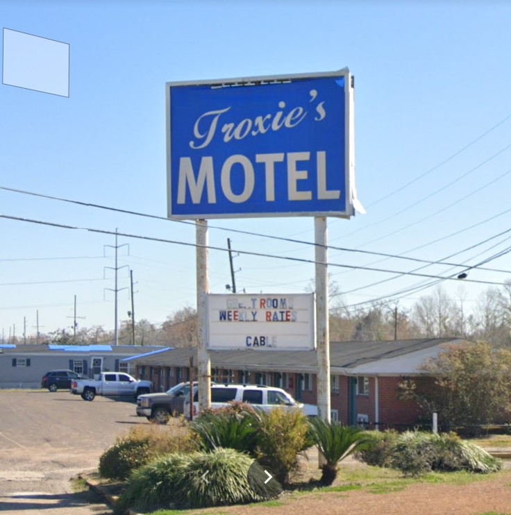 Troxies Motel | 1053 E Airline Hwy, Laplace, LA 70068, USA | Phone: (985) 652-9950