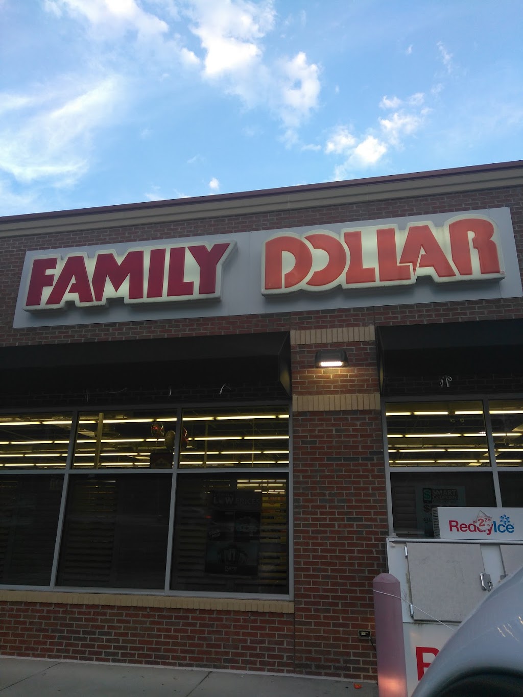 Family Dollar | 7132 Tara Blvd, Jonesboro, GA 30236, USA | Phone: (470) 369-9513