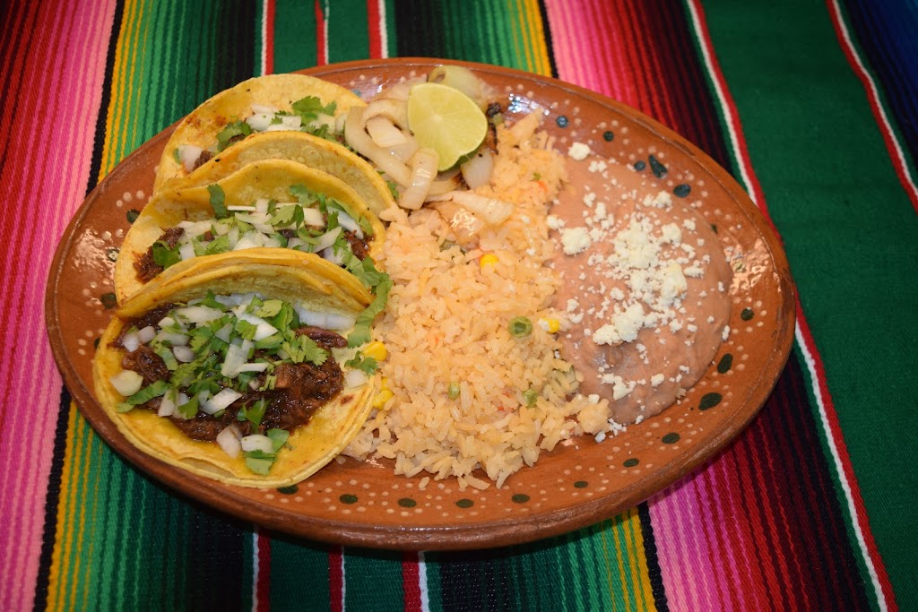 Taqueria Los Pinos | 305 W Hundley Dr, Lake Dallas, TX 75065, USA | Phone: (214) 480-0204