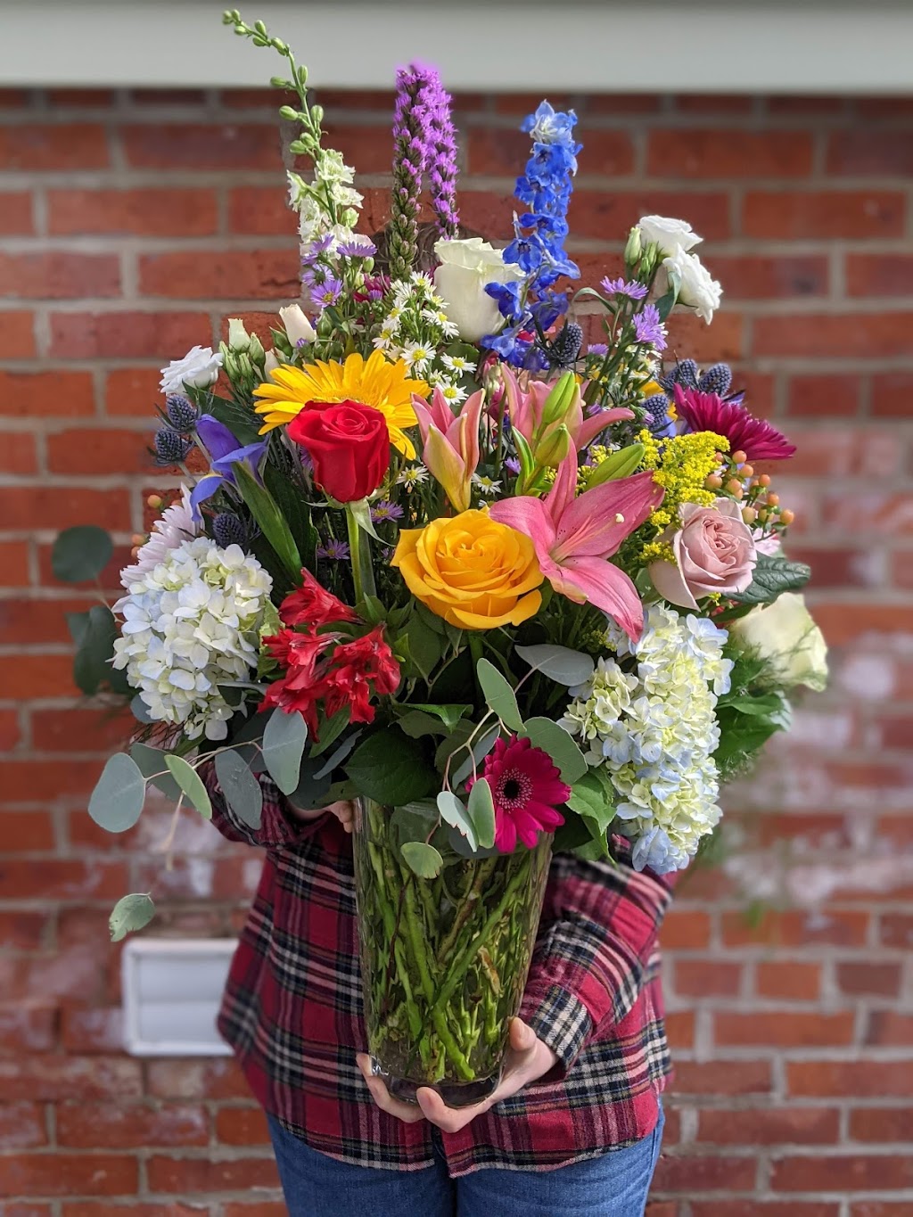 Marilyns Flower Shoppe & Gift | 144 E Main St, Rockaway, NJ 07866, USA | Phone: (973) 627-6234
