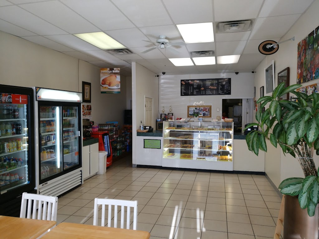 J S Donuts | 4116 S Carrier Pkwy # 110, Grand Prairie, TX 75052, USA | Phone: (972) 237-2970