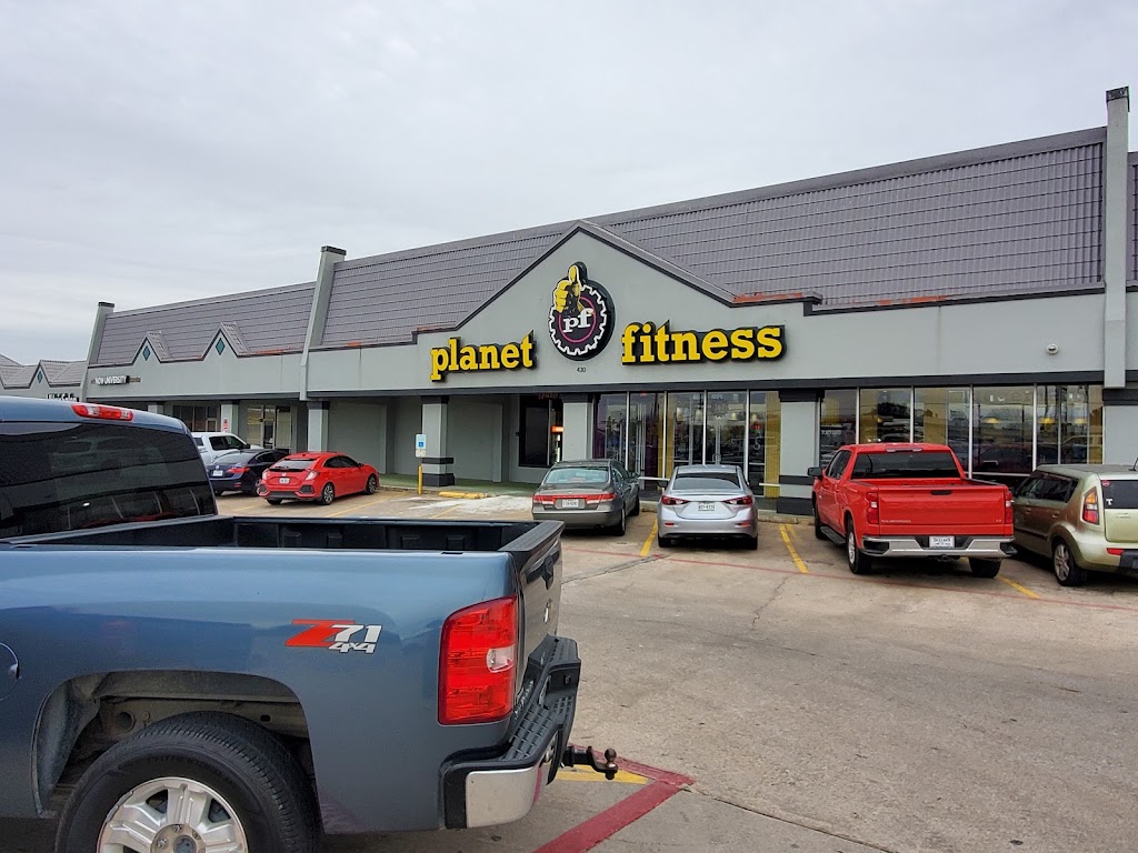 Planet Fitness | 430 E Main St, Crowley, TX 76036, USA | Phone: (682) 282-6601