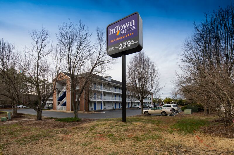 InTown Suites Extended Stay Newport News VA - South | 11931 Jefferson Ave, Newport News, VA 23606, USA | Phone: (888) 882-0278