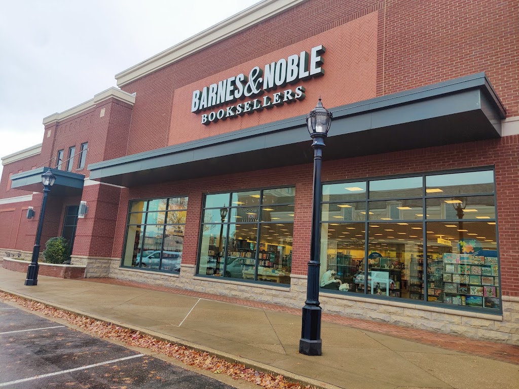 Barnes & Noble | 4610 Merchants Park Cir Suite 521, Collierville, TN 38017, USA | Phone: (901) 853-3264