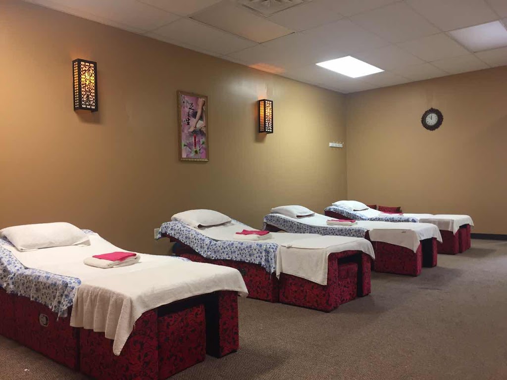 Lotus Massage Spa | 912 W 39th St, Kansas City, MO 64111, USA | Phone: (816) 835-7544