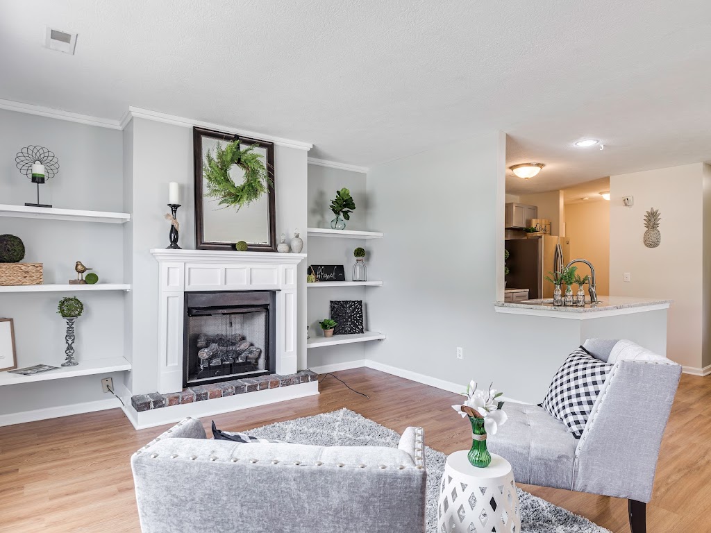 KW Connections | 3725 S Cleveland Massillon Rd, Norton, OH 44203, USA | Phone: (330) 808-4289