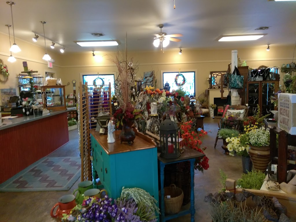 The Flower Shop | 827 N Main St, Boerne, TX 78006 | Phone: (830) 816-2042