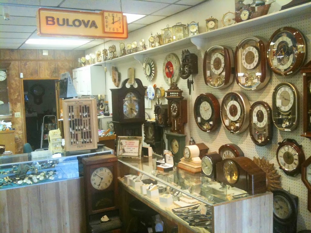 Del Mar Watch & Clock Shop | 217 Avenida Del Mar, San Clemente, CA 92672, USA | Phone: (949) 498-5214