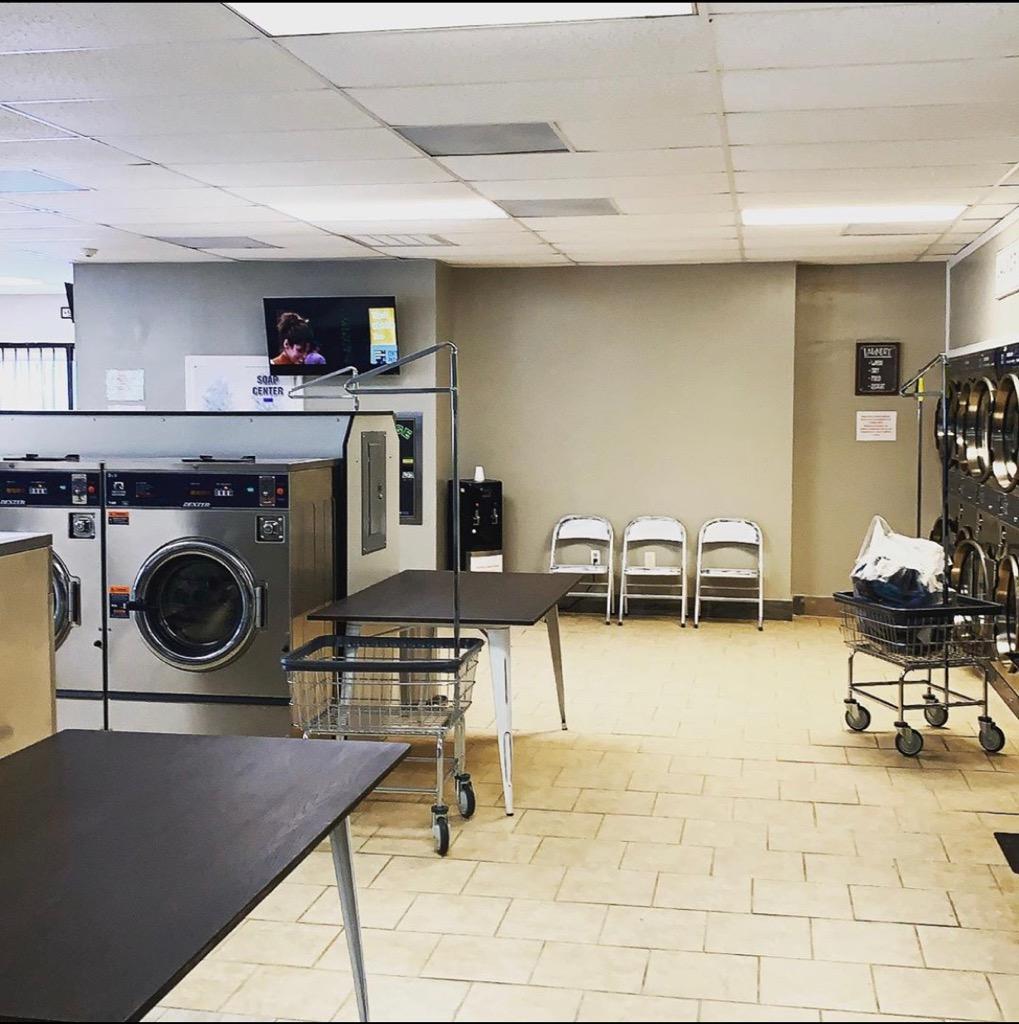 Domontras Coin Laundry | 4651 Flat Shoals Rd Suite 13, Union City, GA 30291 | Phone: (470) 708-0386