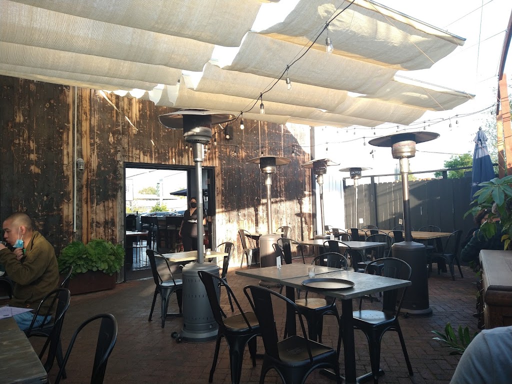 2145 EATS | 2145 Placentia Ave, Costa Mesa, CA 92627, USA | Phone: (949) 873-5853