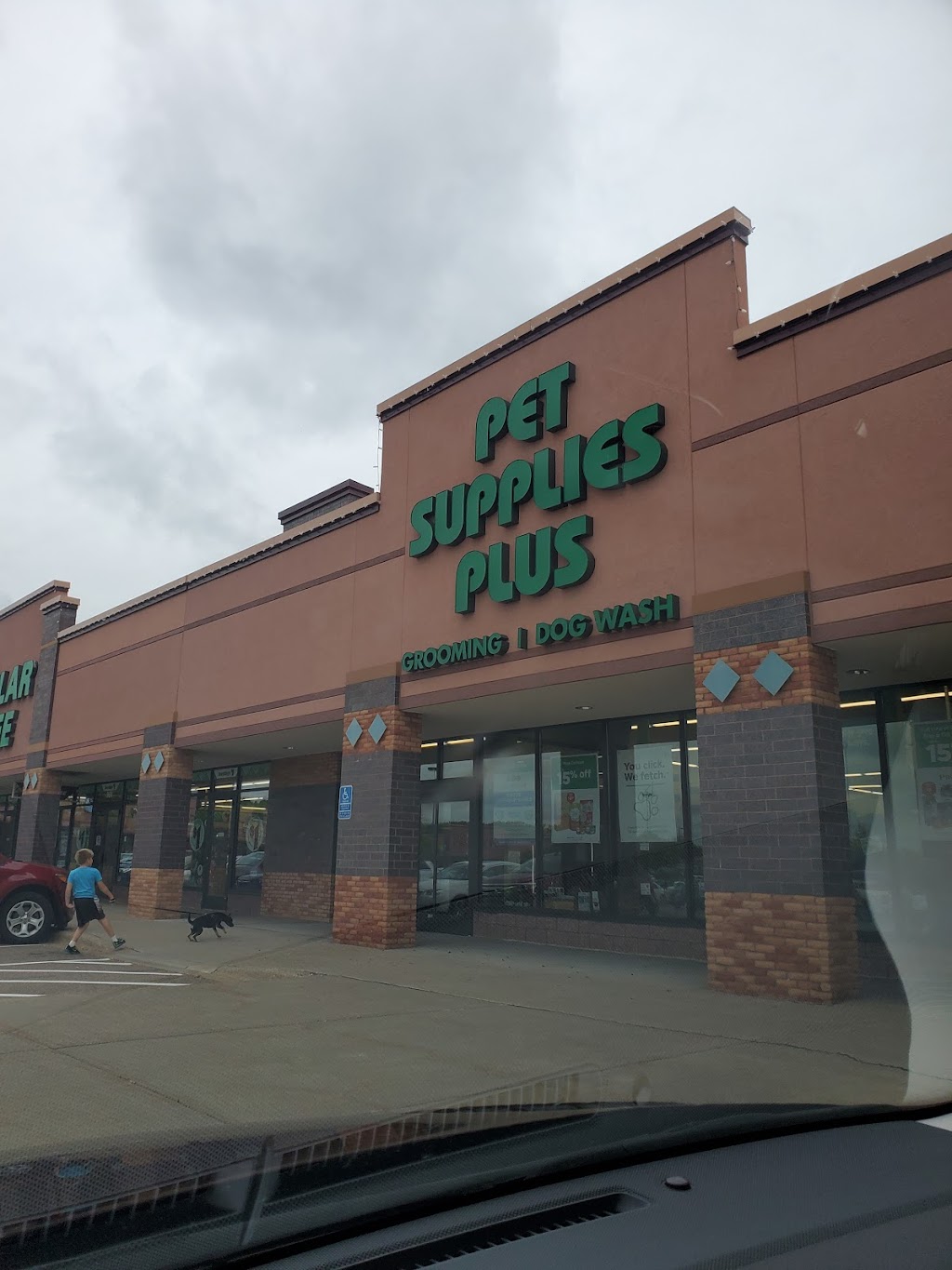 Pet Supplies Plus - Vadnais Heights, MN | 955 Co Rd E East, Vadnais Heights, MN 55127, USA | Phone: (651) 484-9616