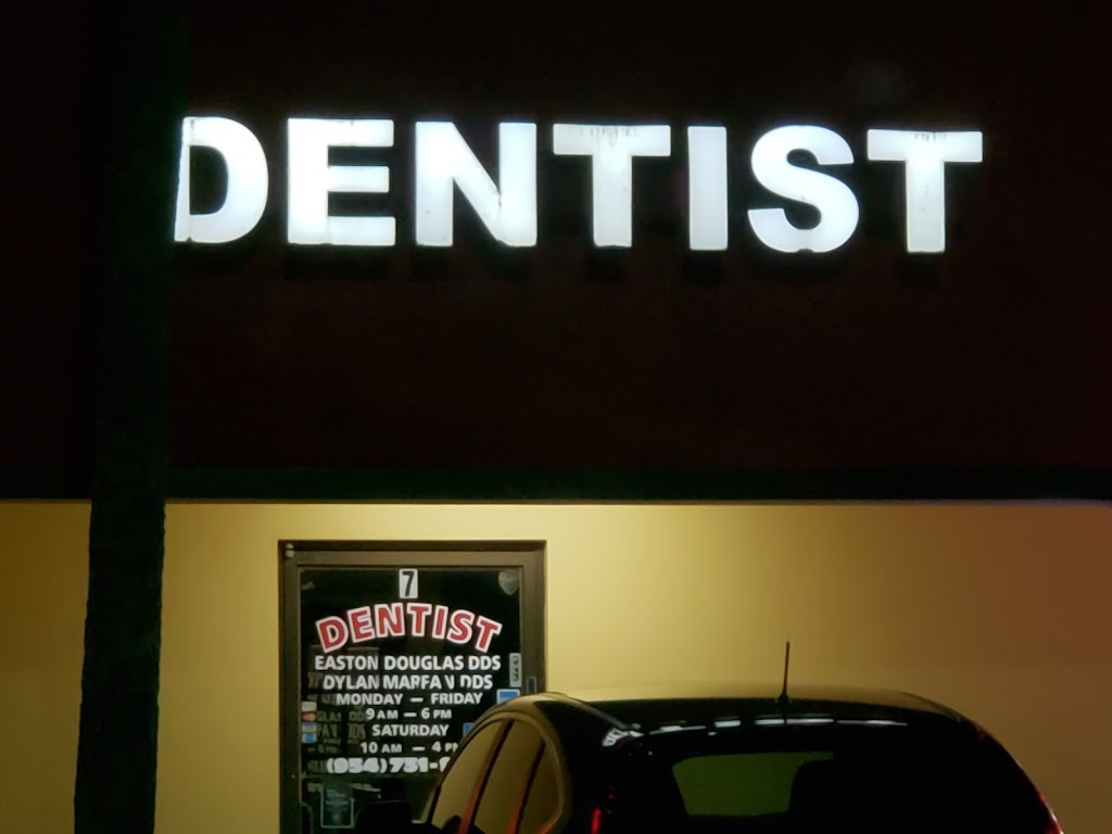 Douglas Easton DDS | 5100 W Commercial Blvd # 7, Tamarac, FL 33319, USA | Phone: (954) 731-9922