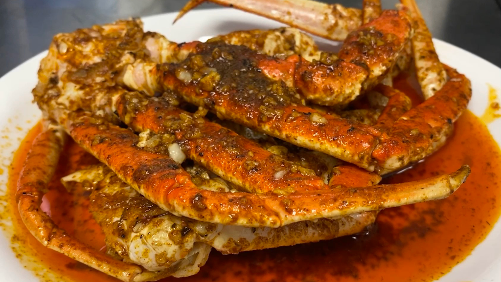 Craving Crab | 10804 E 71st St, Tulsa, OK 74133, USA | Phone: (918) 505-5900