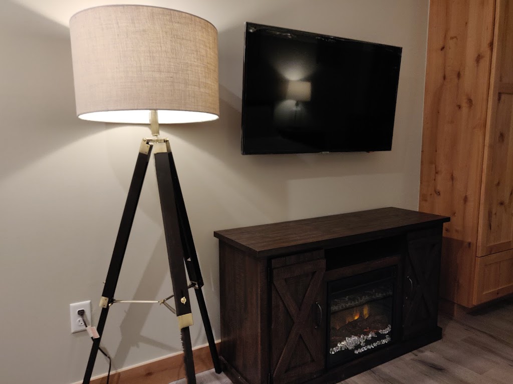 Lakeside Suites at Hotel California Lake Tahoe | 8092 N Lake Blvd, Kings Beach, CA 96143, USA | Phone: (530) 600-5812