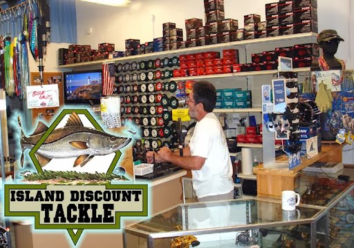 Island Discount Tackle | 5503 Marina Dr, Bradenton Beach, FL 34217, USA | Phone: (941) 779-2838