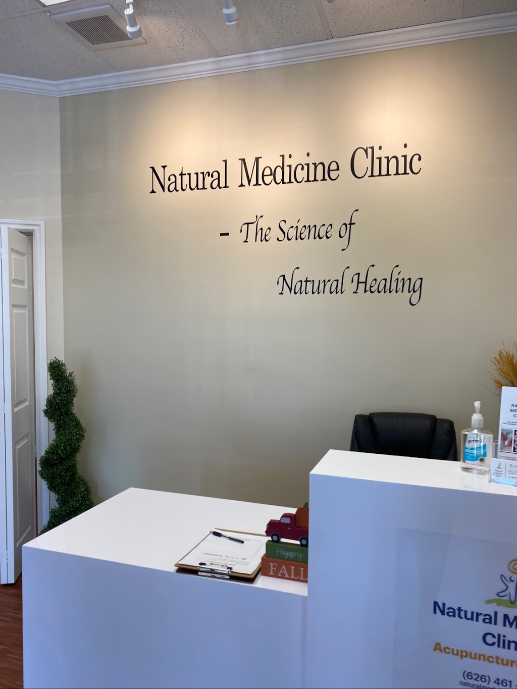 Natural Medicine - Acupuncture Clinic | 3007 Huntington Dr Ste 200, Pasadena, CA 91107 | Phone: (626) 461-6075