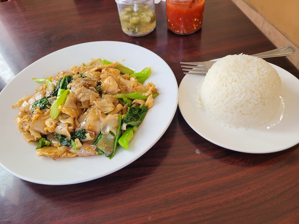 Jackpot Thai | 2160 S Waterman Ave # C, San Bernardino, CA 92408, USA | Phone: (909) 824-1324
