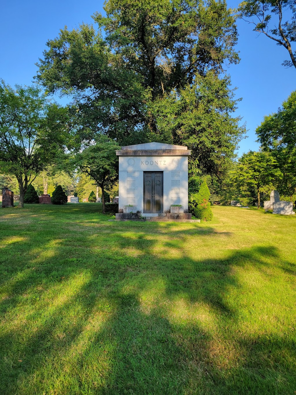 North Lawn Cemetery/Mausoleum | 4927 Cleveland Ave NW, Canton, OH 44709, USA | Phone: (330) 494-0641