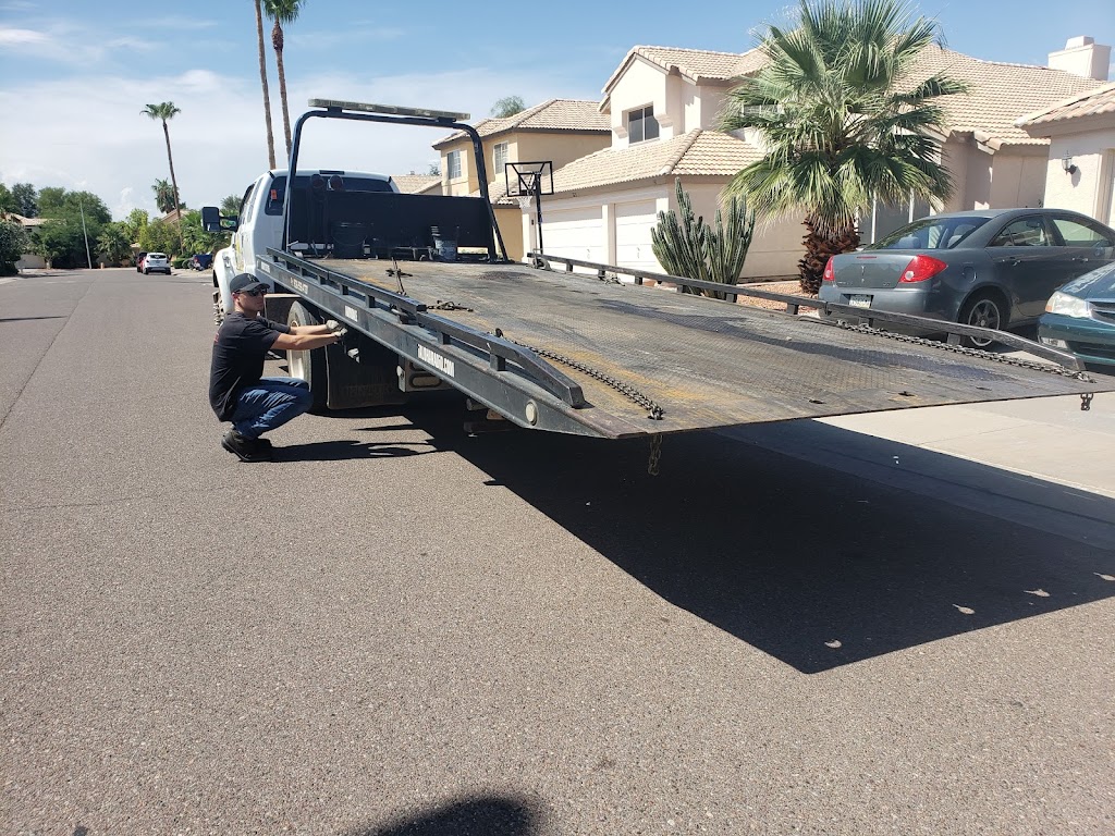 Paiges Towing | 1813 S 121st Dr, Avondale, AZ 85323, USA | Phone: (602) 592-4737