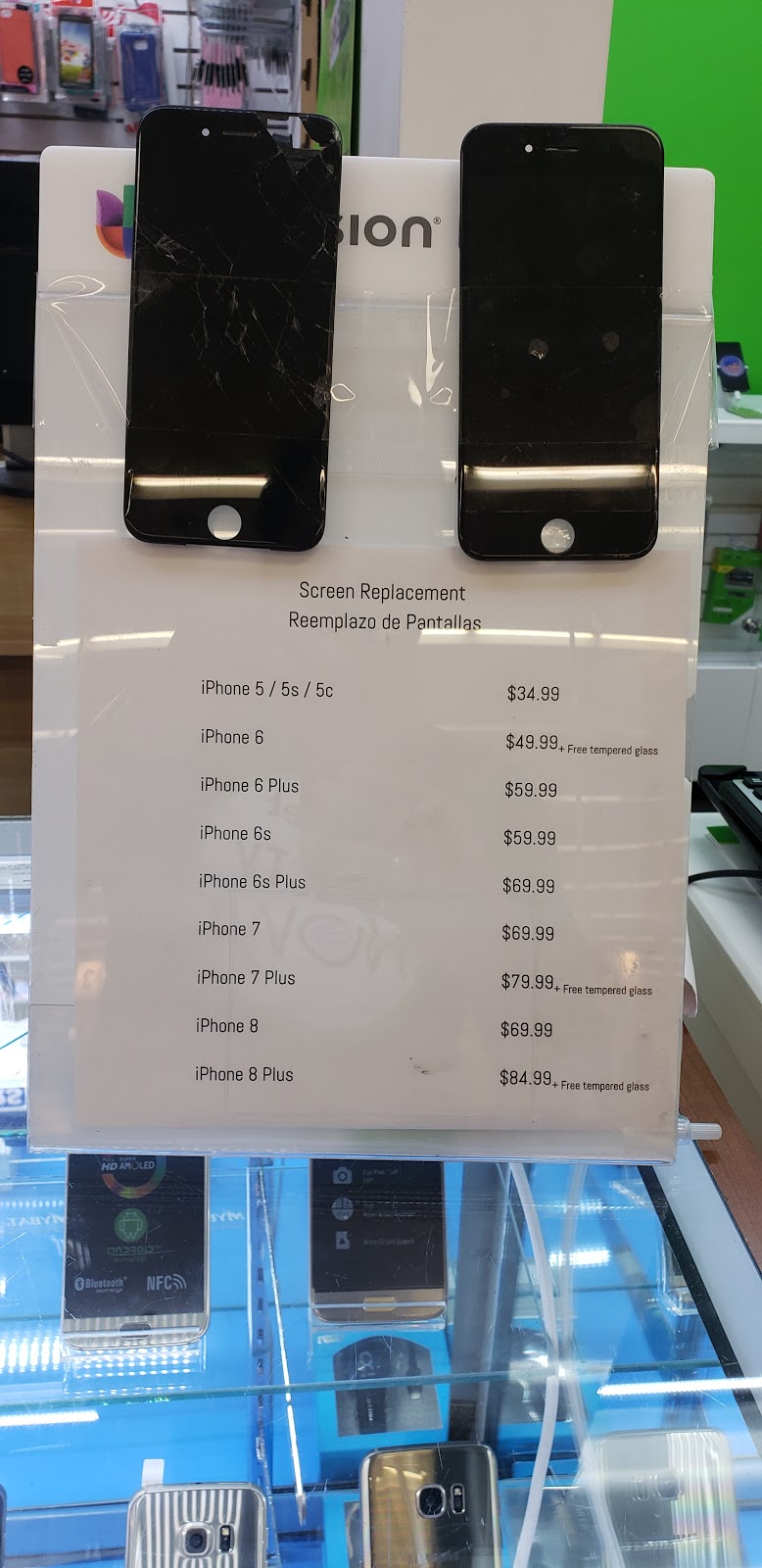 Cellphone repair hub | Inside Fiesta, 333 Mason Rd, Katy, TX 77450 | Phone: (281) 492-8899