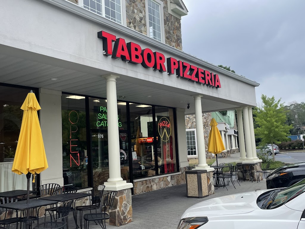 Tabor Pizzeria | 976 Tabor Rd, Morris Plains, NJ 07950, USA | Phone: (973) 540-0898