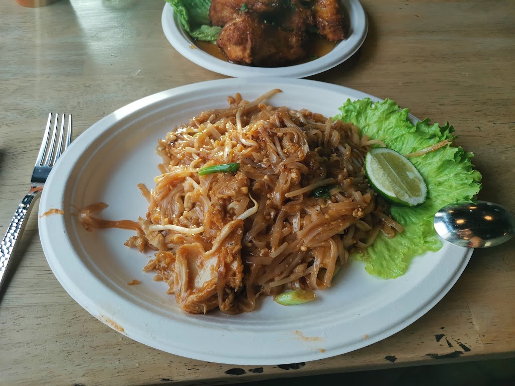 Mee Dee Thai Cuisine | 2731 N Killingsworth St, Portland, OR 97217, USA | Phone: (971) 255-4564