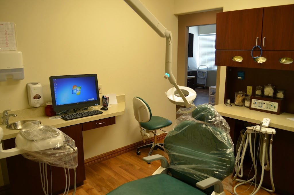 Cowboys Dental | 1725 S Interstate 35E, Carrollton, TX 75006, USA | Phone: (972) 242-6020