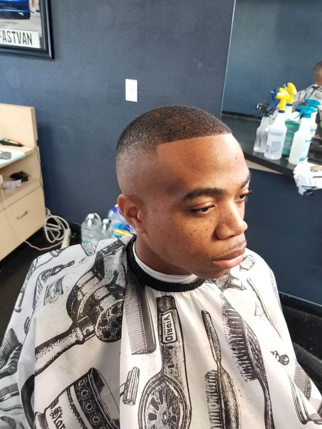 Dougs Barbershop Tampa | 2092 W Busch Blvd, Tampa, FL 33612, USA | Phone: (813) 488-5988