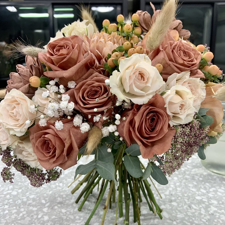 Romantic Florals | 1202 Owl Ct, Round Rock, TX 78681, USA | Phone: (512) 203-6030